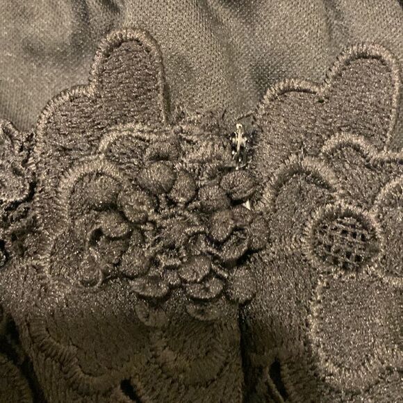 AUXO collection XXL black lace over lining mini dress - Picture 10 of 12